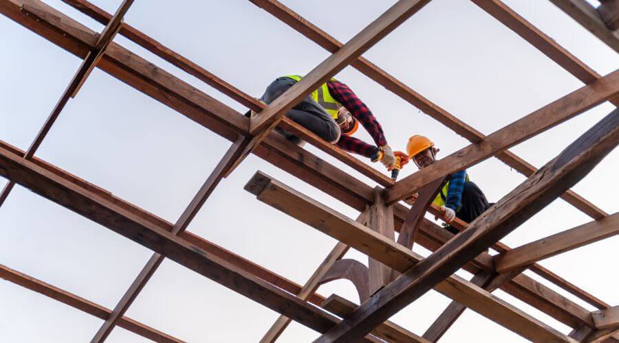 Expert Emergency Roof Repairs services in Rock City, IL